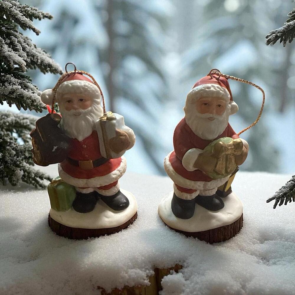 Homco Porcelain Christmas Ornament Santa W/Gifts Made Sri Lanka #8742 Set of 2
